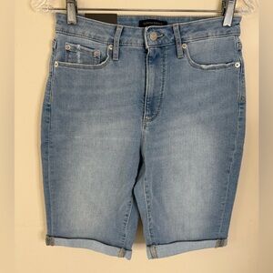 Banana Republic Factory Curvy 10” denim jeans short zip button rolled hem 27/4
